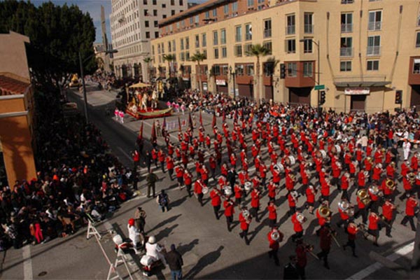 Playhouse Plaza - Rose Parade - 3rd Floor Balcony View